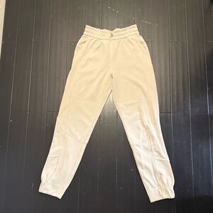 Lululemon Cream Women’s Joggers - Soft